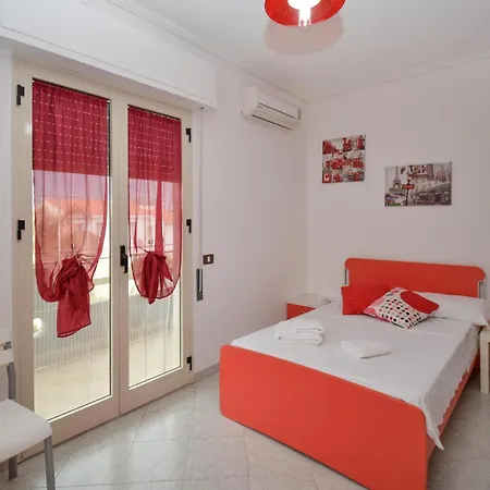 Lovely In With House Sea View Apartment